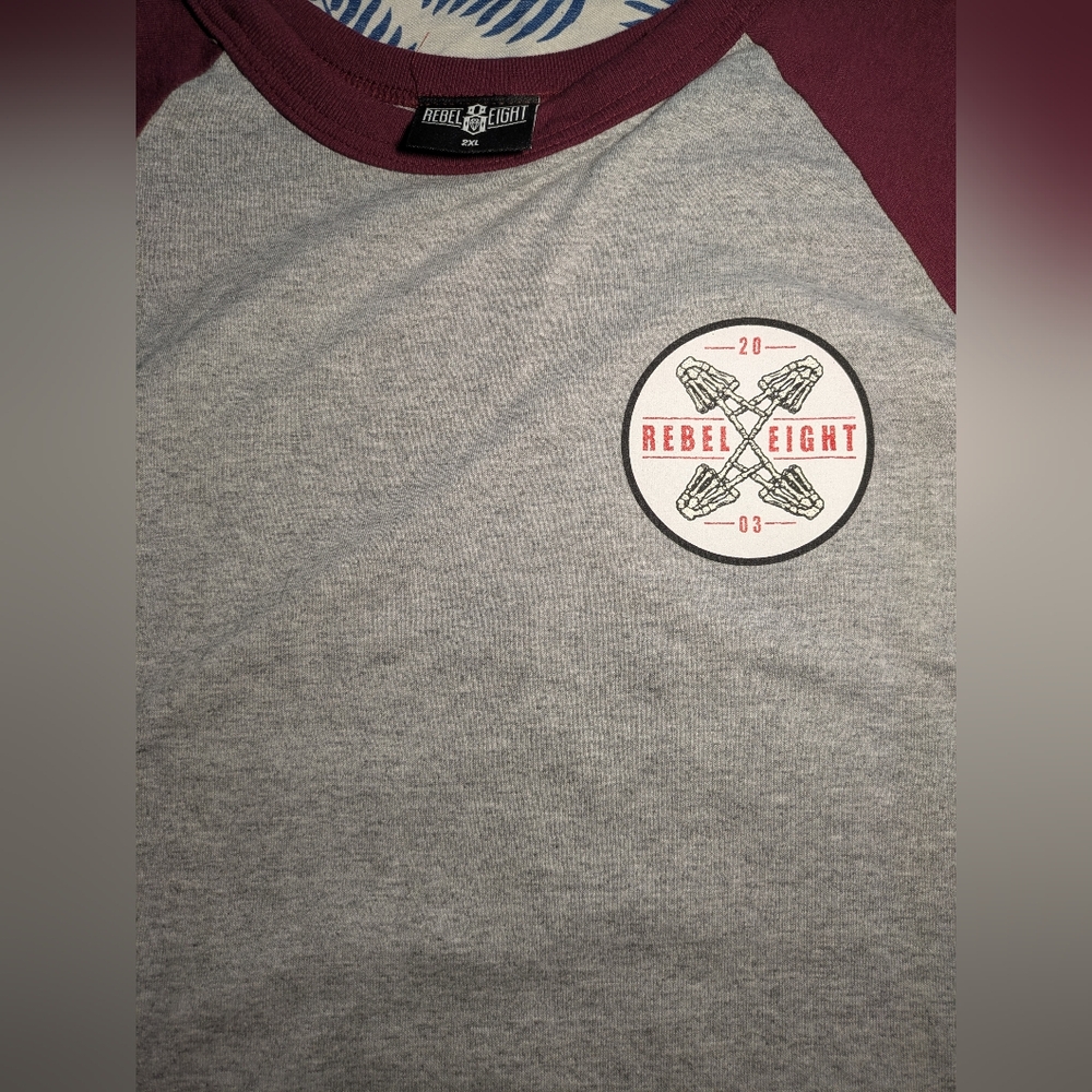 Rebel8 Gray and Maroon Raglan 3/4 Sleeve Men's Shirt - Picture 3 of 7